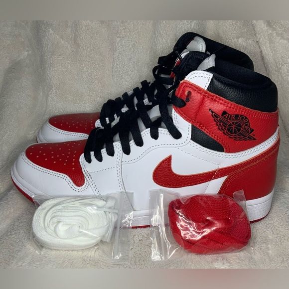 Air Jordan 1 Retro High OG Sz 9